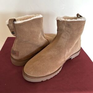 NEW $160 UGG Romely Zip Booties Camel Brown Womens Sz 10